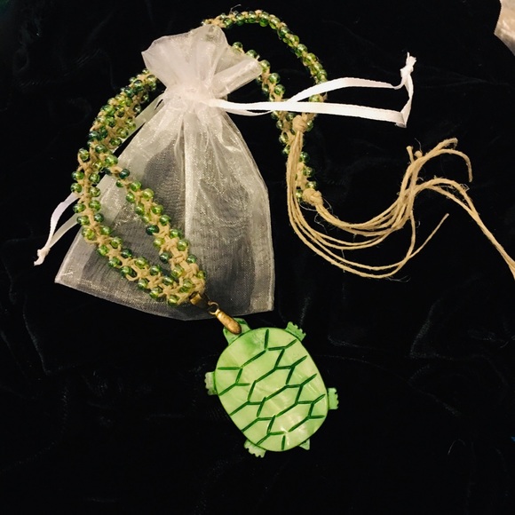 Artisan Handmade Carved Shell Turtle Necklace - Picture 3 of 5